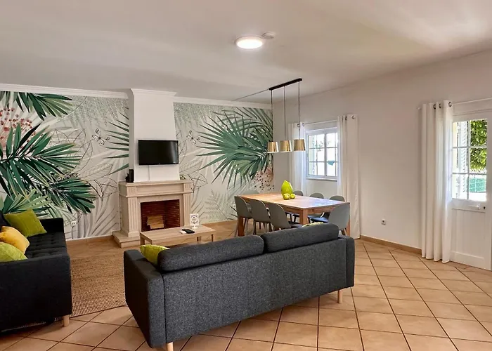 Villa Rafael - Private Pool - 10 Guests - Albufeira